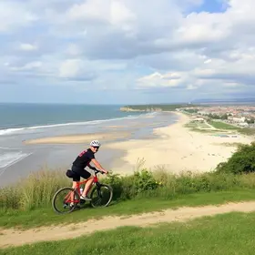 travessia de bike por praias do Nordeste
